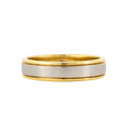 Anillo de boda en oro blanco con acabado mate y oro amarillo