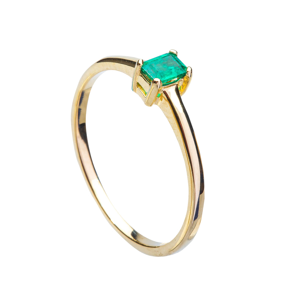 Anillo de esmeralda