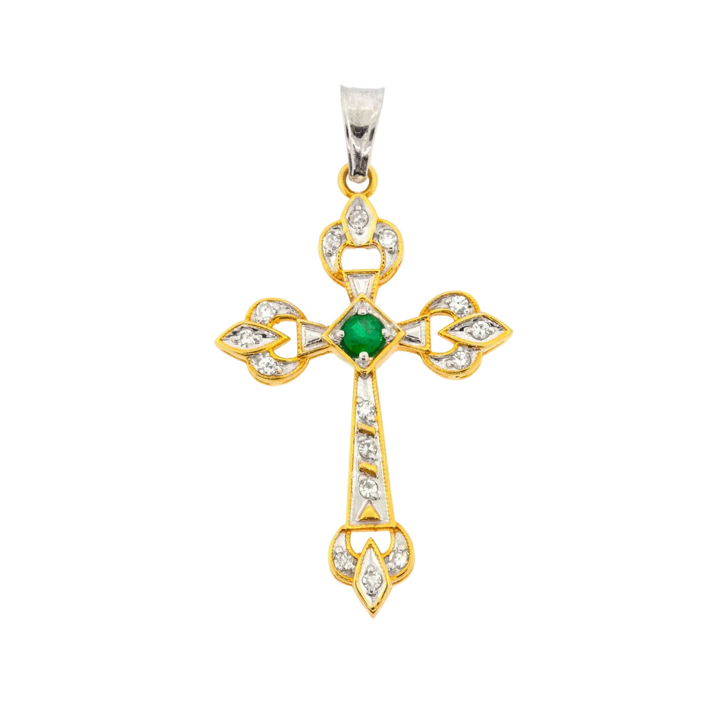 Cruz de diamantes con esmeralda al centro