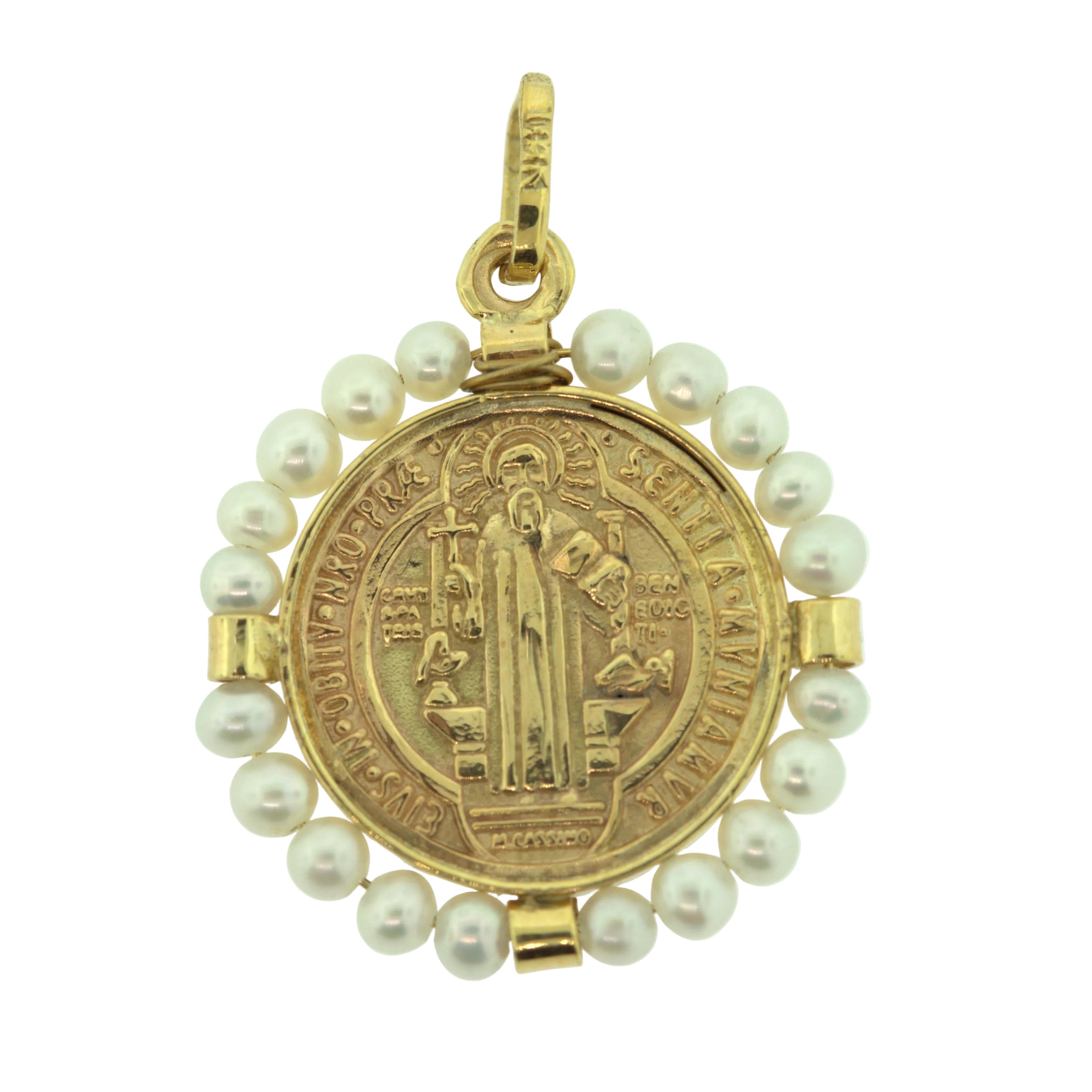 Medalla San Benito con perlas