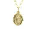 Medalla de la Virgen de Guadalupe con grecas