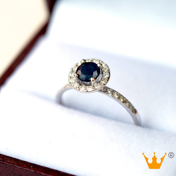 Anillo de zafiro y diamantes AN3