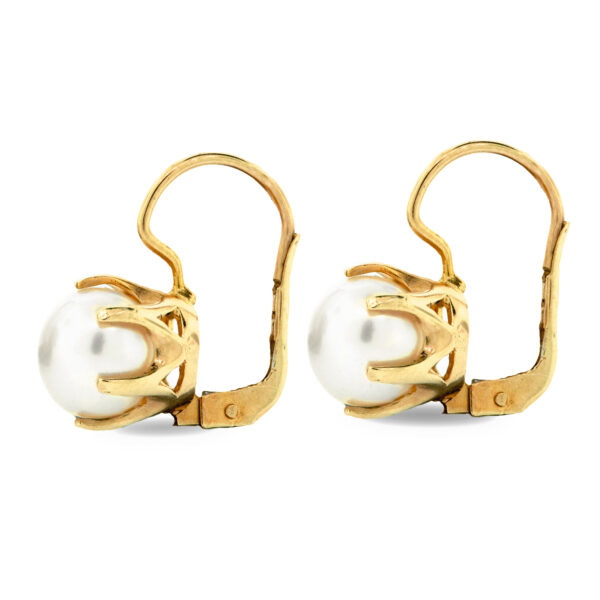 Aretes de oro con perlas