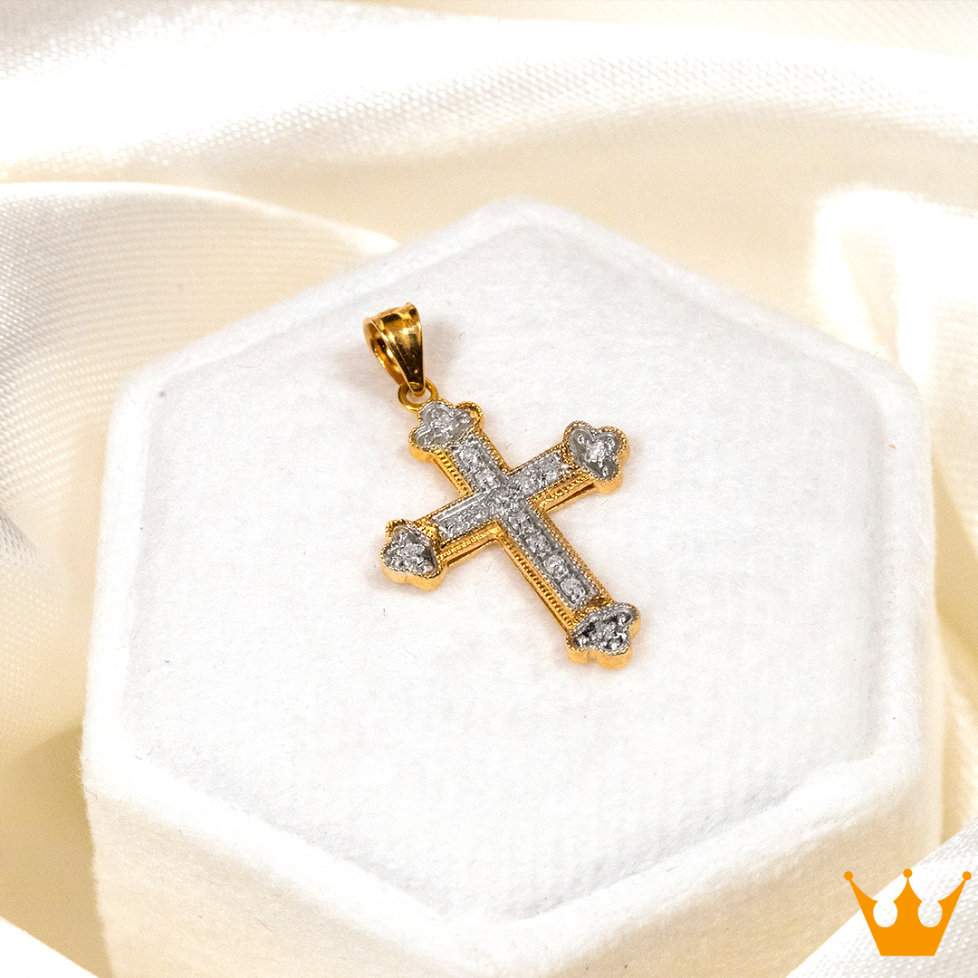 cruz de oro con diamantes