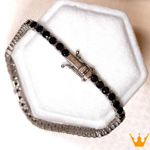 Pulsera de plata con piedras negras PUB2